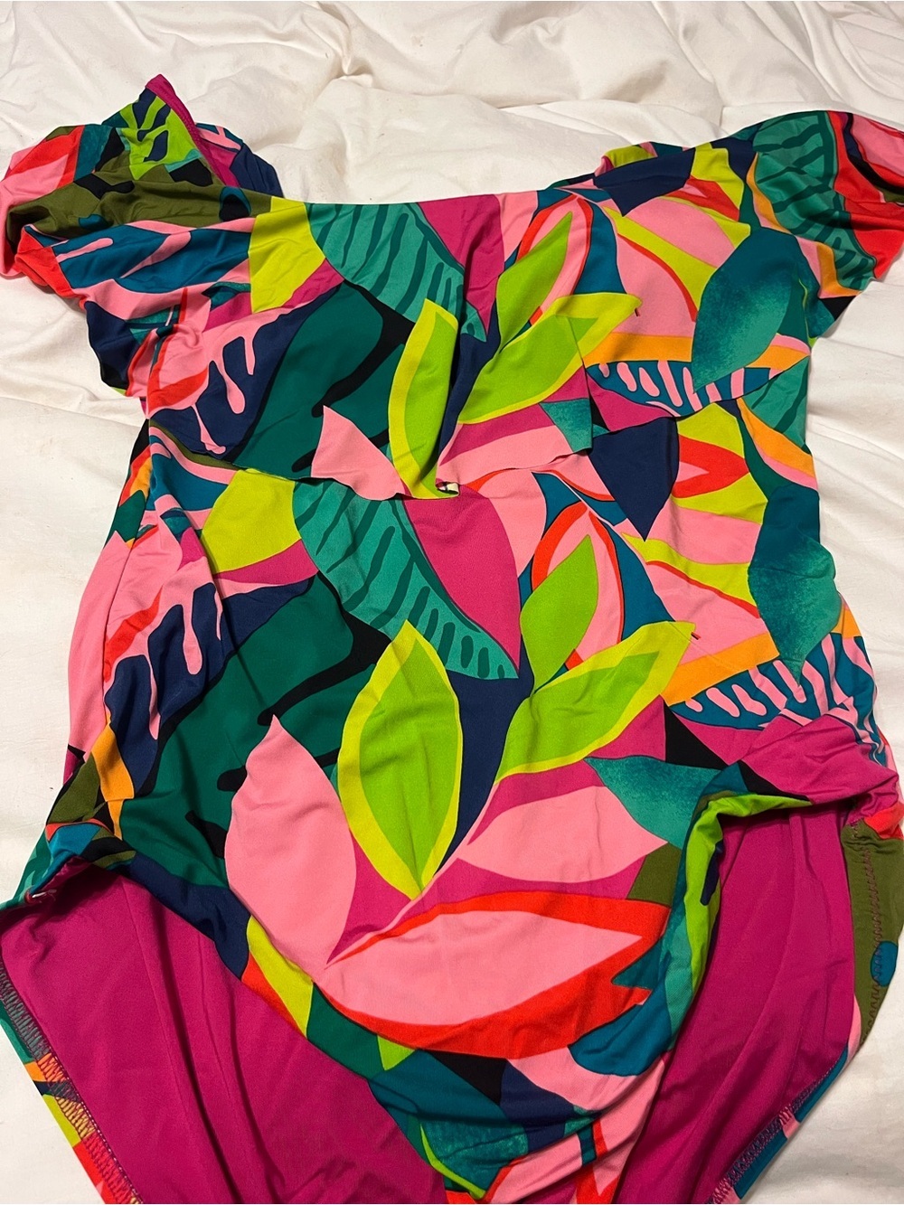 Trina Turk rainforest bathing suit  Swimwear ruffle size 14 beach vacation